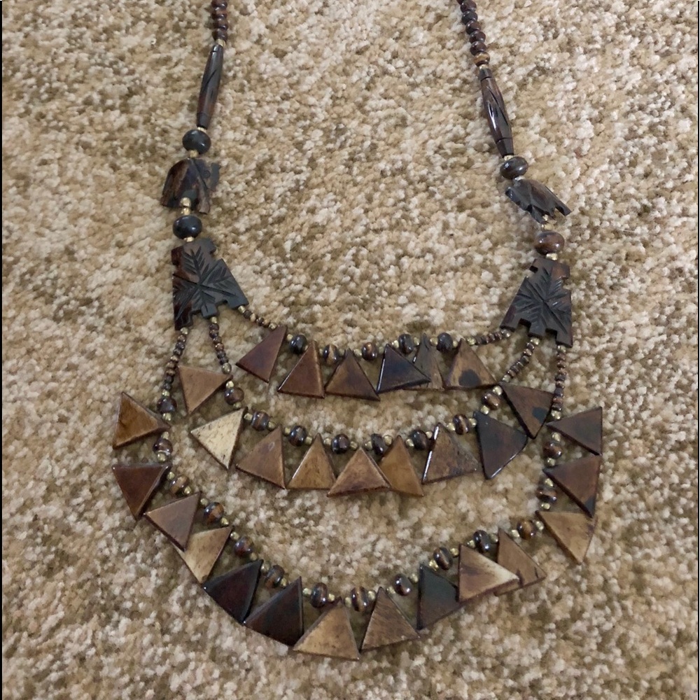 AWESOME statement necklace!!!!